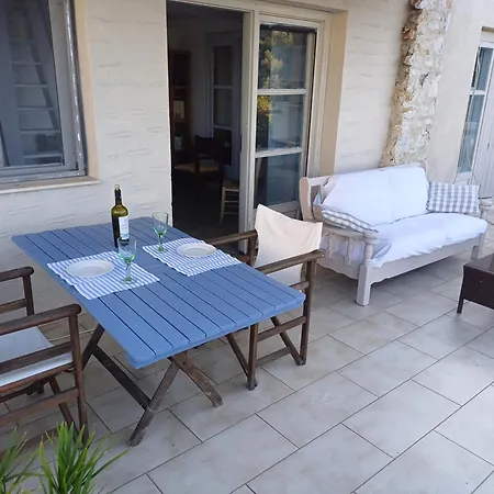 Hikers Trail 5&6 * Skiathos Town